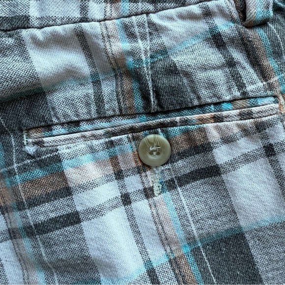 DKNY Gray and Blue Plaid Shorts Women’s 2 - Picture 11 of 12